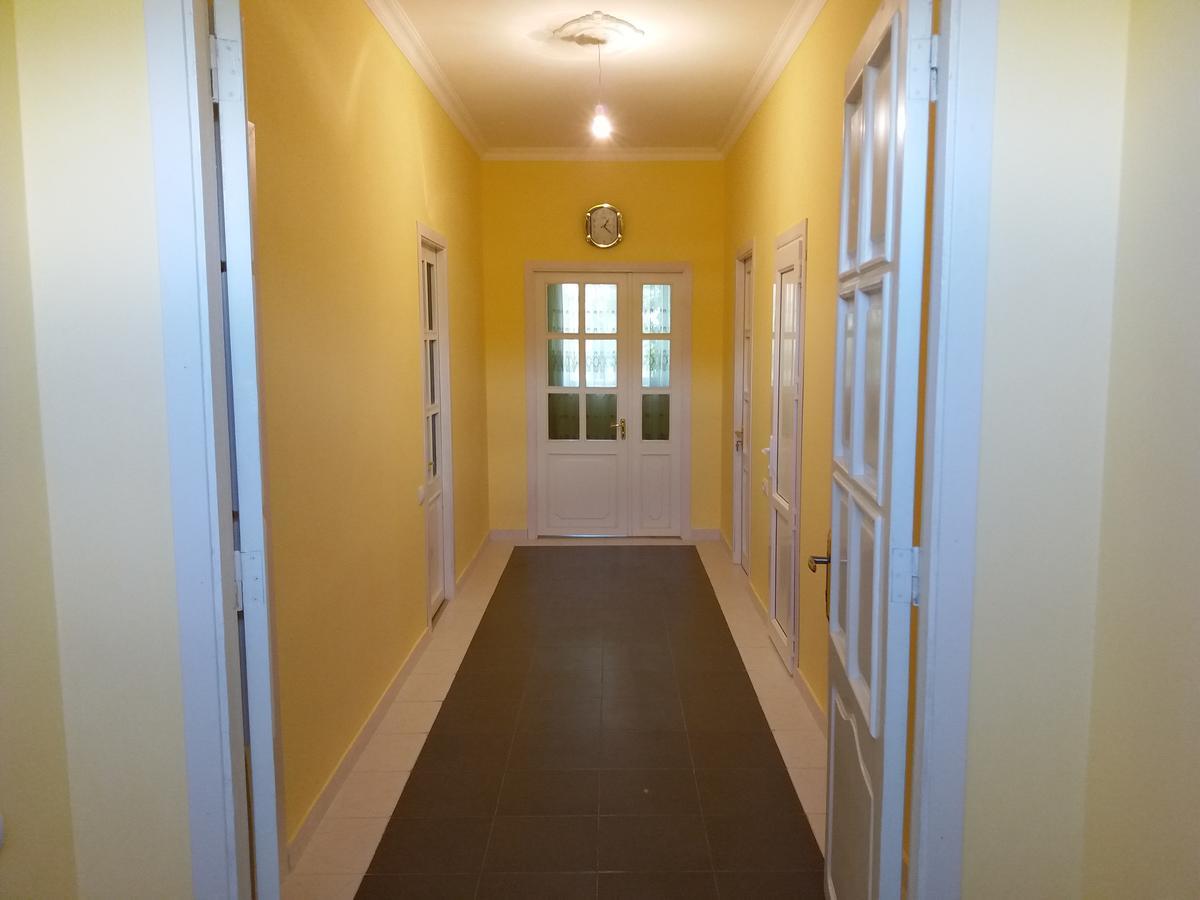 Areni Tavern-B&B Екстериор снимка